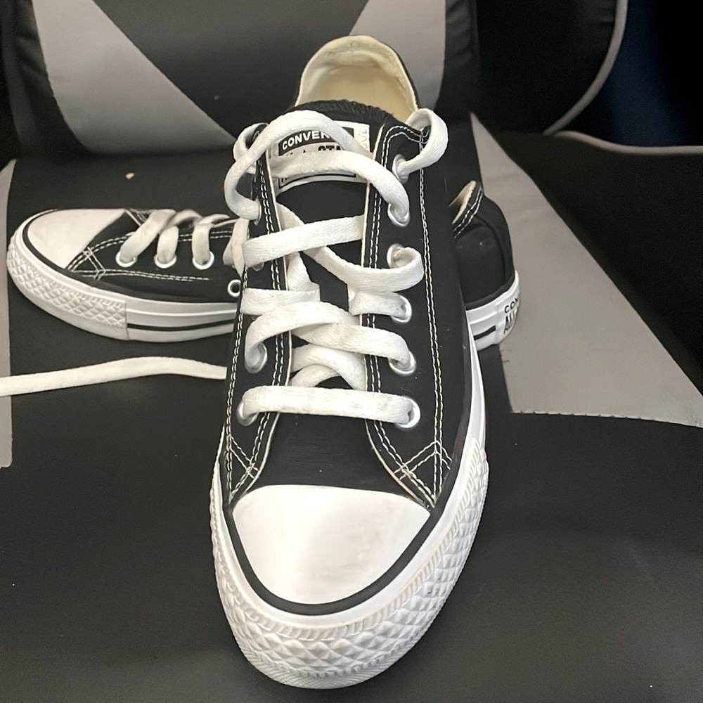 Converse size 6.5